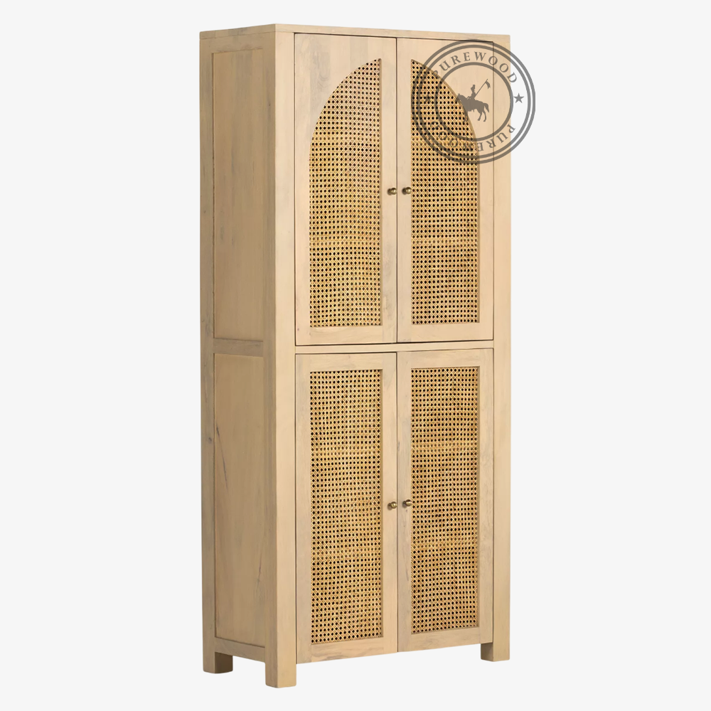 Isaiah Cane Wardrobe