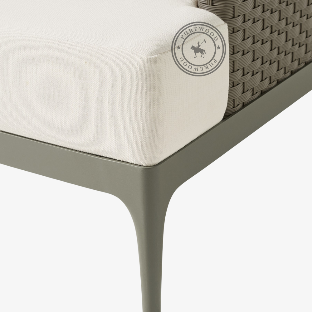 Lotus Halo outdoor sofa - Image 3