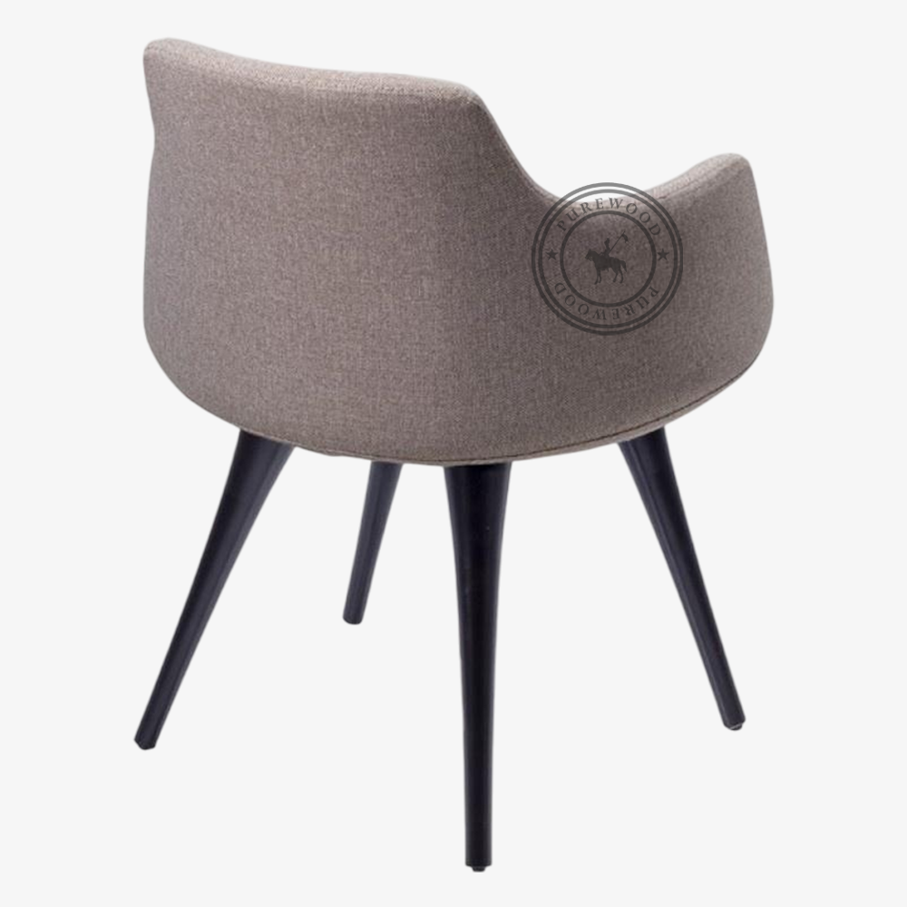 Snowy Owl hotel room chair - Image 2